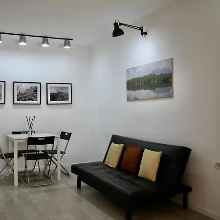 Lift Apartment